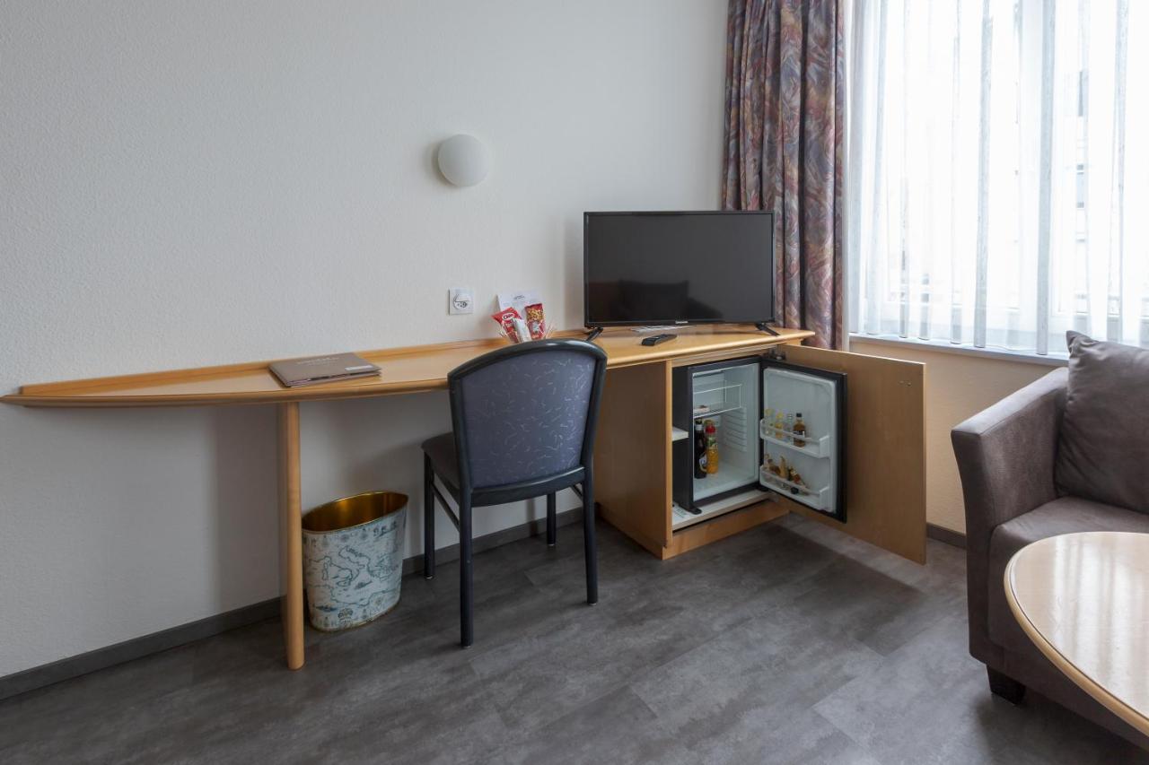 Reinach  Hotel Rynach מראה חיצוני תמונה